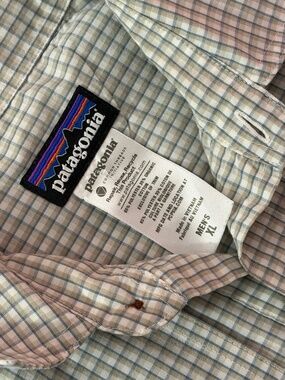 Patagonia Men's XL Short Sleeve Island Shirt Breathable Outdoor Recycled Organic